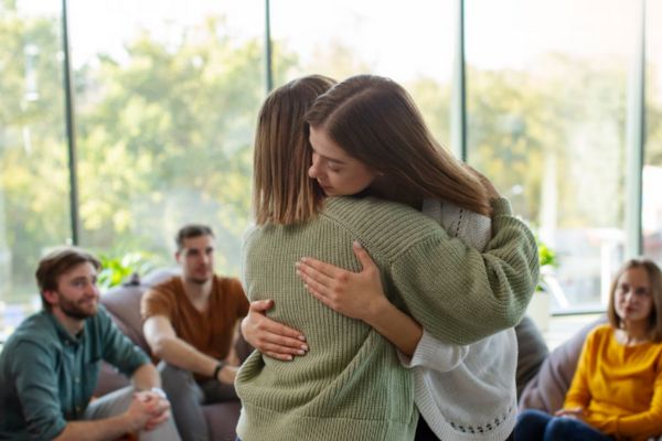 O Poder Invisível da Conexão: Desvendando a Empatia Como Ponte para o Entendimento Humano